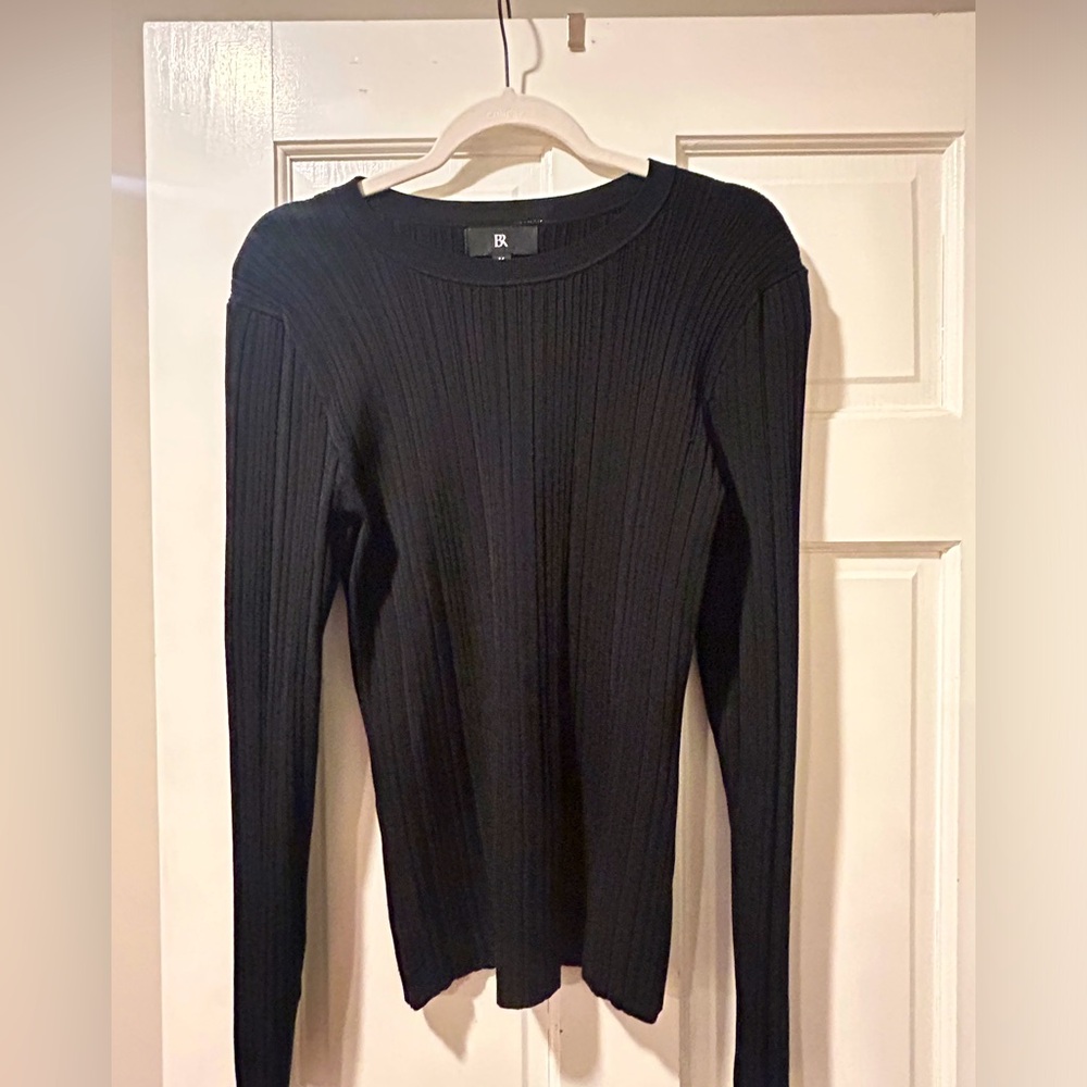 Banana Republic Black Ribbed Crew Neck Sweater, Size Medium